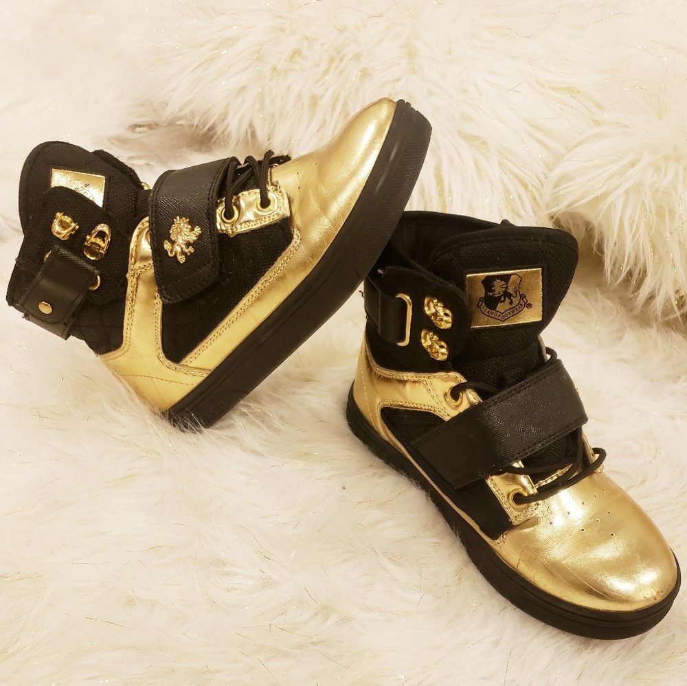 Vlado Youth stunning Shoes!